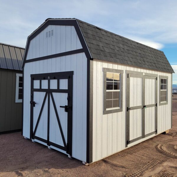 10x16 Barn Style w-Rampage door