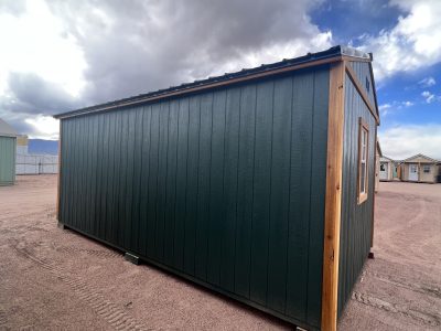 10x20 Loafing Shed w/Tackroom 11