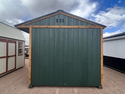 10x20 Loafing Shed w/Tackroom 10