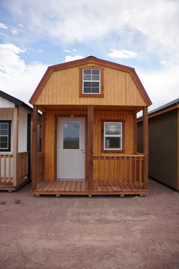 10x20 Barn w/ Porch