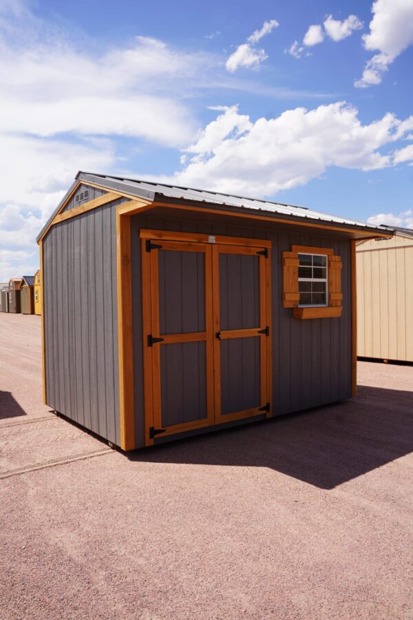 8x12 Tackroom Style