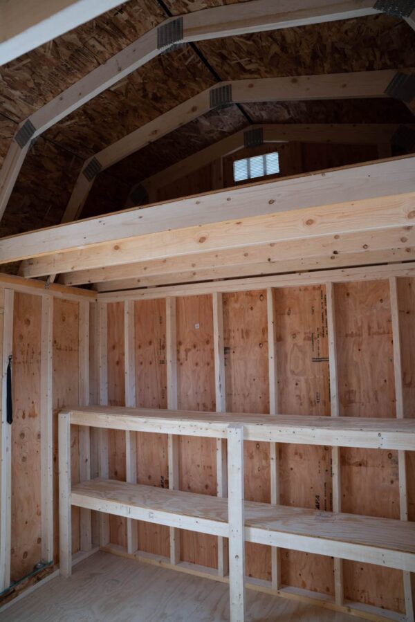 10x12 Barn Style - Image 4