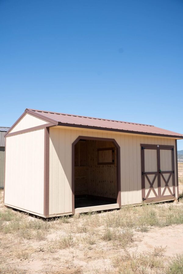 10x20 Loafing Shed with Tackroom - Image 12
