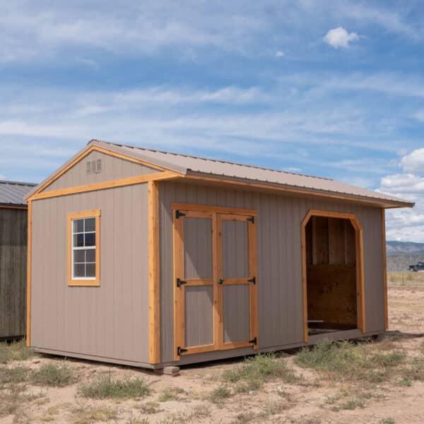 10x20 Loafing Shed w/ Tackroom