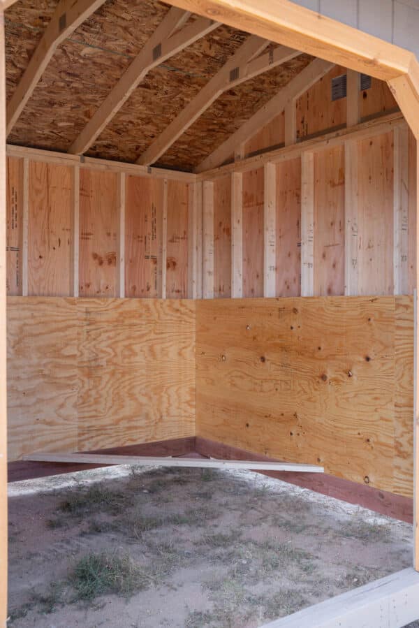 10x20 Loafing Shed w/ Tackroom - Image 4