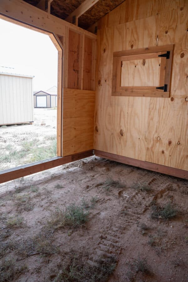 10x20 Loafing Shed w/ Tackroom - Image 5
