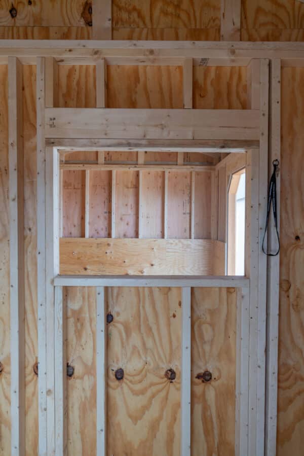 10x20 Loafing Shed w/ Tackroom - Image 9