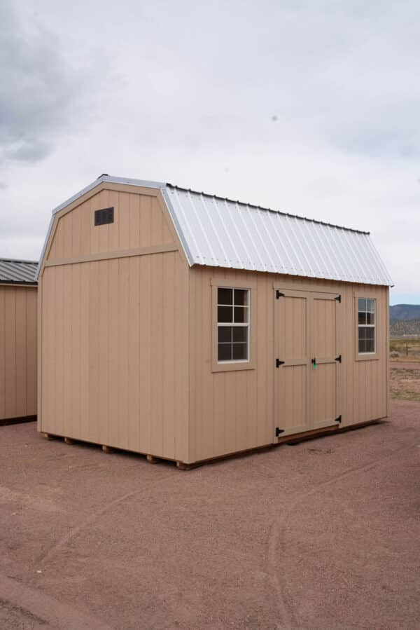 10x16  Barn Style