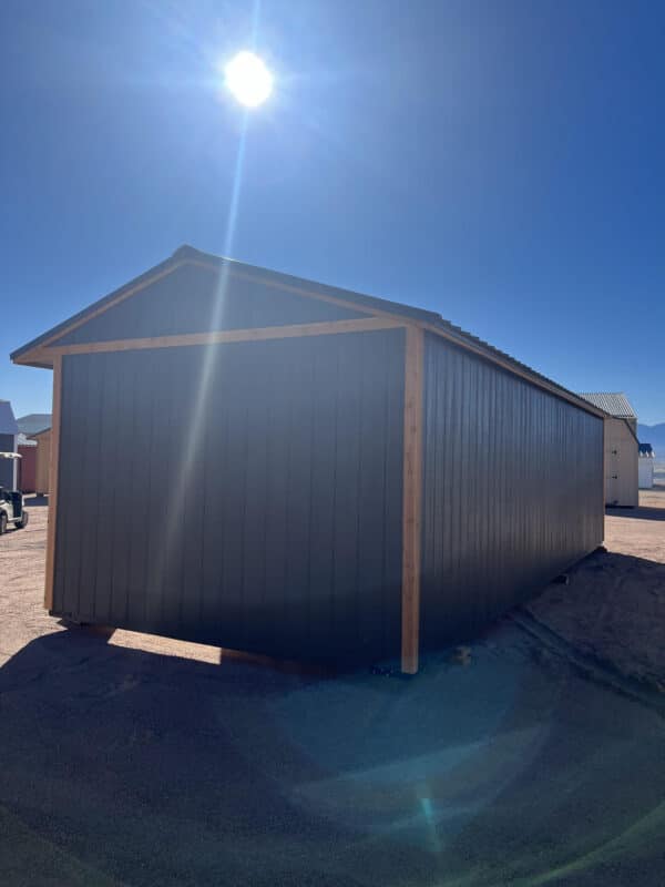 12x32 Loafing Shed w/ Tackroom - Image 12