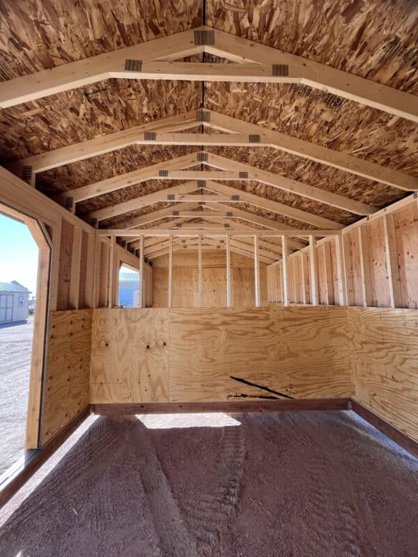 12x32 Loafing Shed w/ Tackroom - Image 4