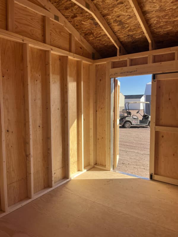 12x32 Loafing Shed w/ Tackroom - Image 7