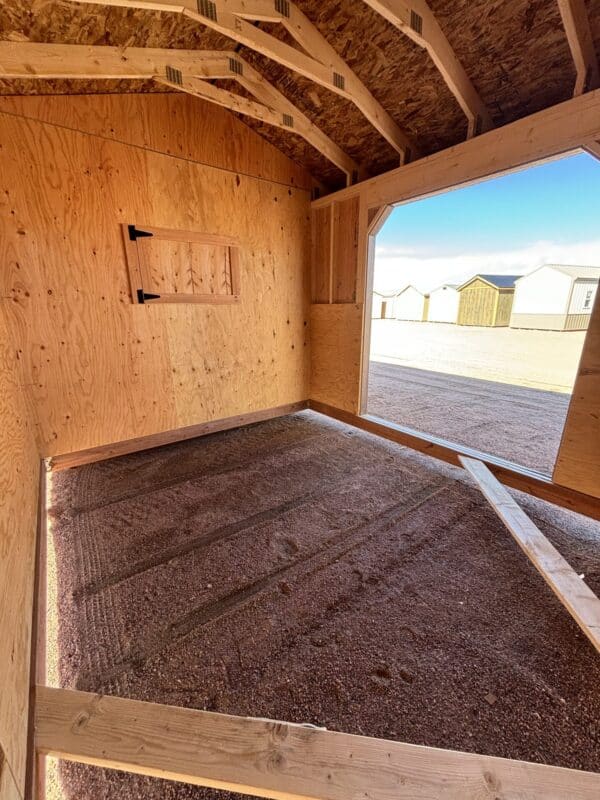 Loafing Shed with Tackroom 10x20 - Image 7