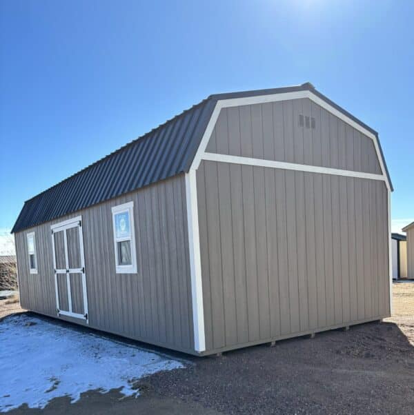 14x32 Barn Style - Image 4
