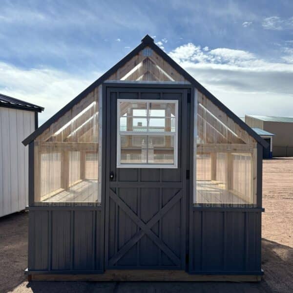 8x8 Green House