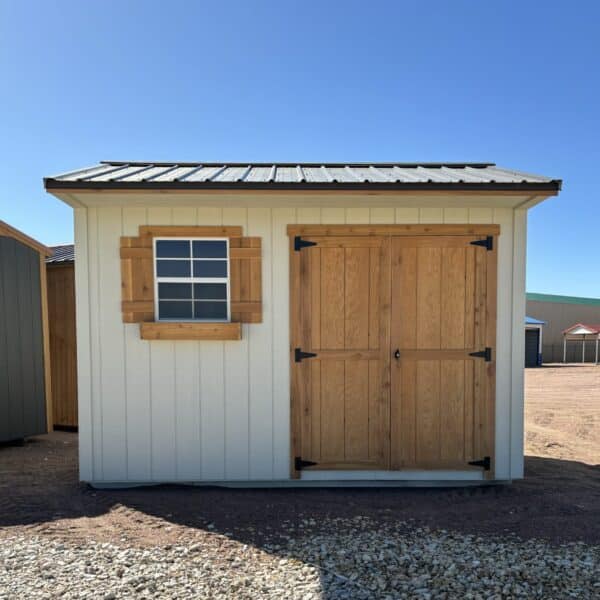 8x12 Tackroom Style