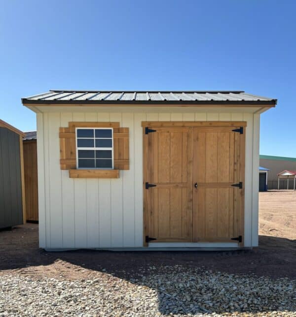 8x12 Tackroom Style
