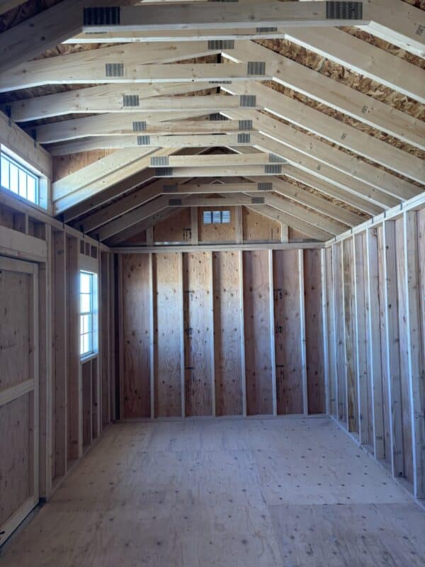 10x20 Studio Gable - Image 7