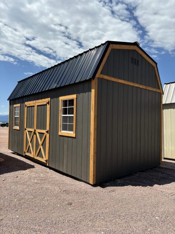 10x20 Barn Style