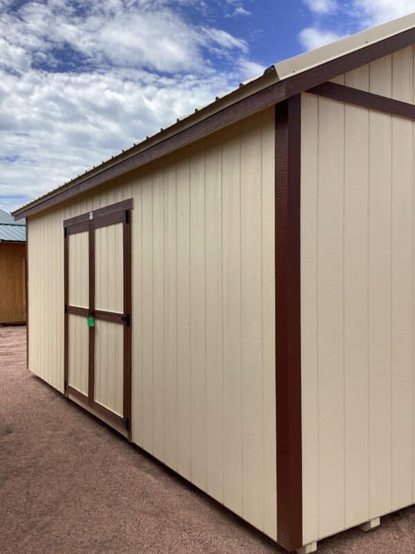 10x20 Studio Gable