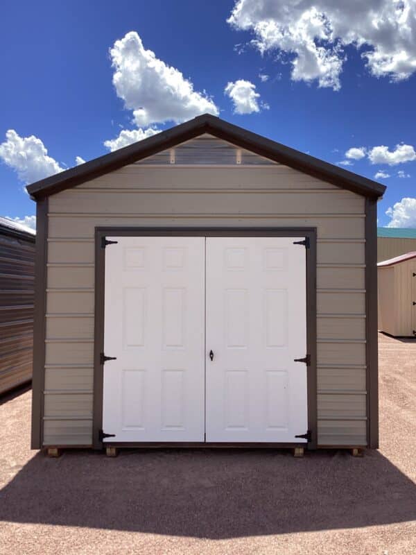 10x20 Economy Style