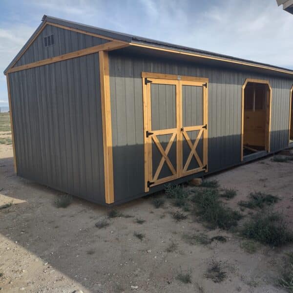 12x36 Loafing Shed w/ Tackroom