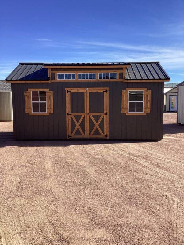 10x20 Studio Gable