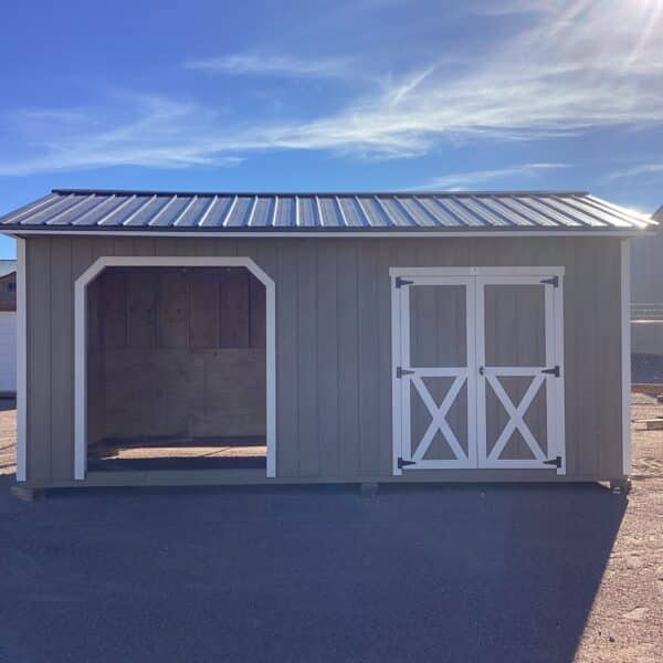 10x20 Loafing Shed w/ Tackroom