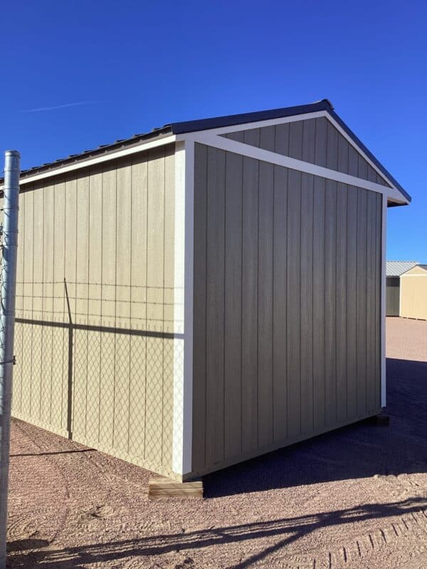 10x20 Loafing Shed w/ Tackroom - Image 6