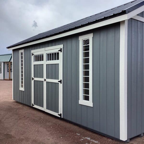 10x20 Studio Gable