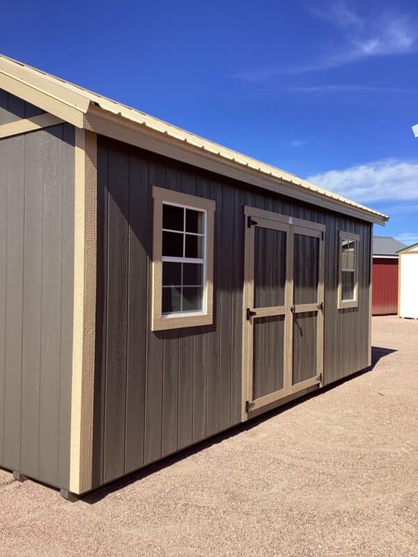10x20 Studio Gable