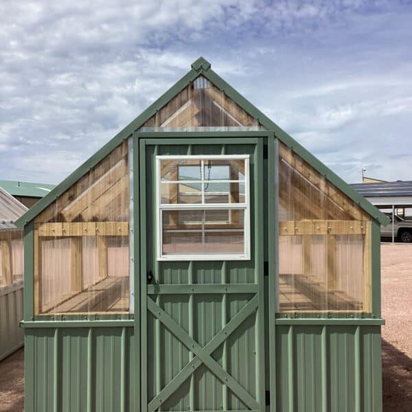 8x8 Green House