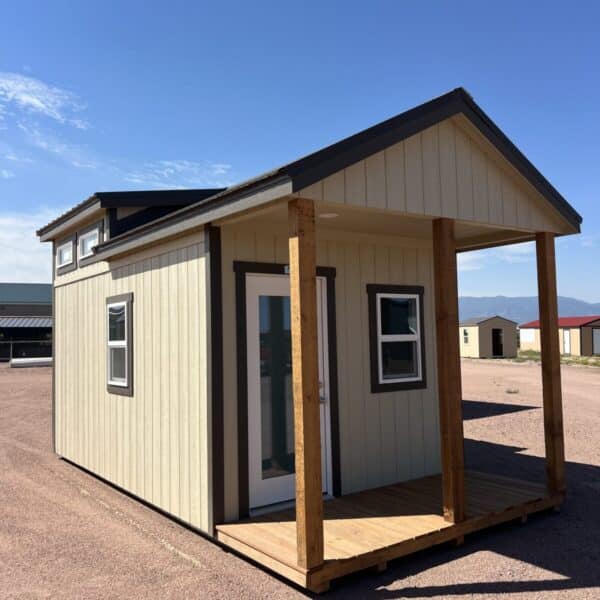 10x20 Studio w/ Porch